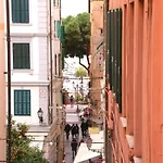Gaudio 22 Apartment